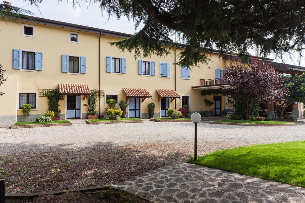 Cason Degli Ulivi Apartment Rivoli Veronese ภายนอก รูปภาพ